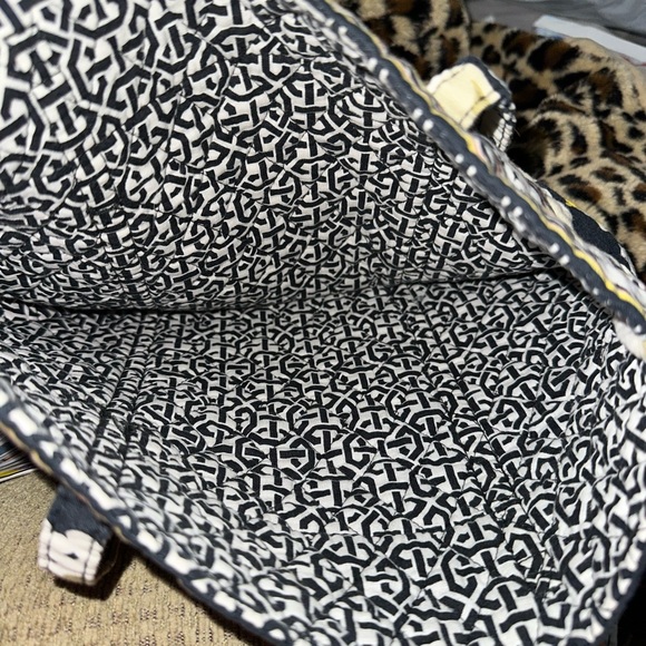 Vera Bradley Retired Dogwood Pattern tote bag in yellow, black, white, grey - Picture 3 of 3